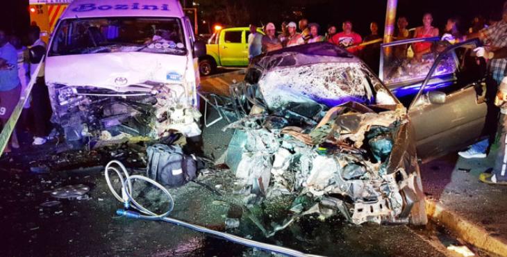 Taxis colliding head-on in Durban
