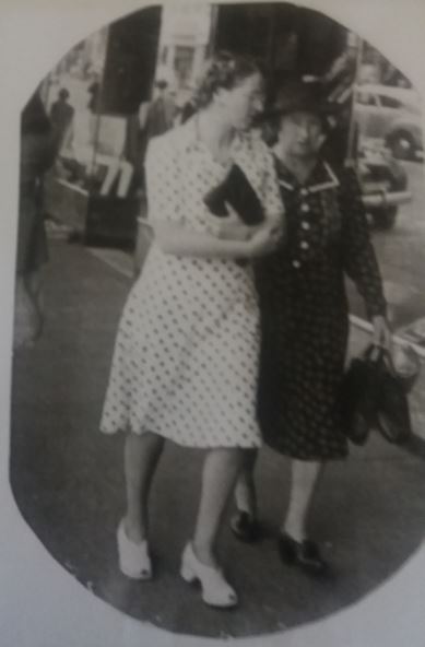 Maureen & her mother Elizabeth Daisy McCleland