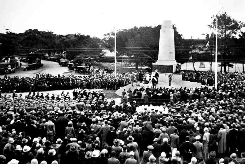 Unveiling of the Cenotaph on 11th November 1929 at the entrance to St. George's Park